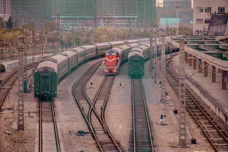 火车,铁路,杭州,交通工具,建筑,道路,城镇