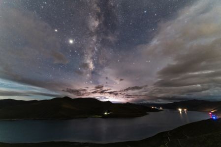 自然风光,星星,星空,夜晚,江河,山川