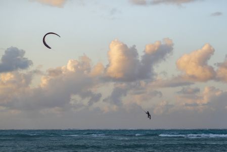 自然风光,白云,天空,降落伞,海洋