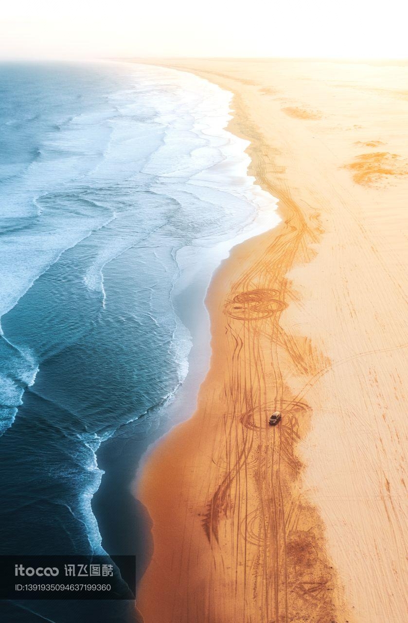 沙滩与海