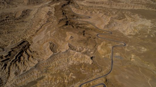 自然风光,高原,山峦,航拍,道路