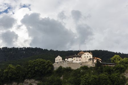 建筑,国外,自然风光,山川,森林,天空,列支敦士登