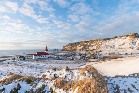 自然风光,冬天,天空,白云,雪,沙滩,岩石,建筑
